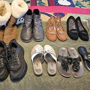 Hoka Black Ankle Boots for Women